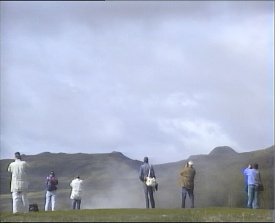 Room temperature Geysir